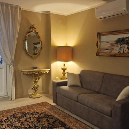 La Casa Tra I Caruggi Apartment เจนัว ภายนอก รูปภาพ