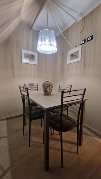 La Casa Tra I Caruggi Apartment เจนัว ภายนอก รูปภาพ