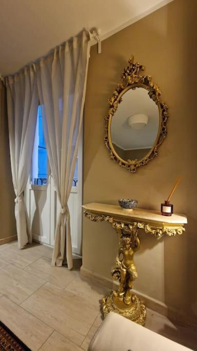 La Casa Tra I Caruggi Apartment เจนัว ภายนอก รูปภาพ