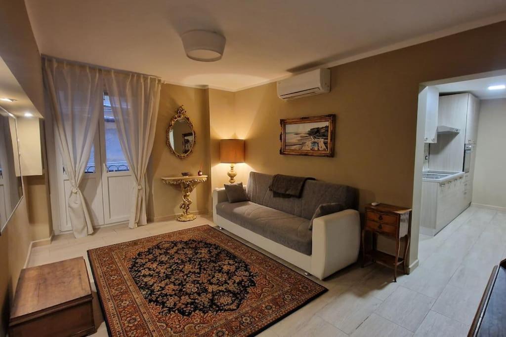 La Casa Tra I Caruggi Apartment เจนัว ภายนอก รูปภาพ